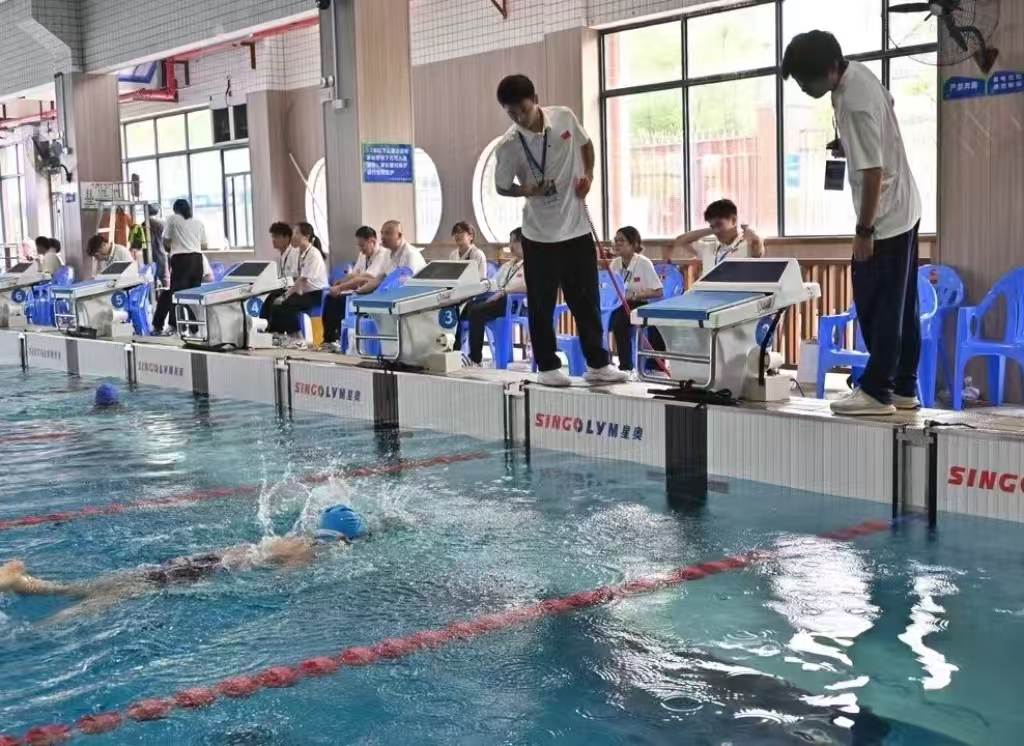 長沙市第十一屆運(yùn)動會青少年游泳比賽